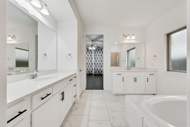 1027 Huckleberry Street, Northlake, TX 76226