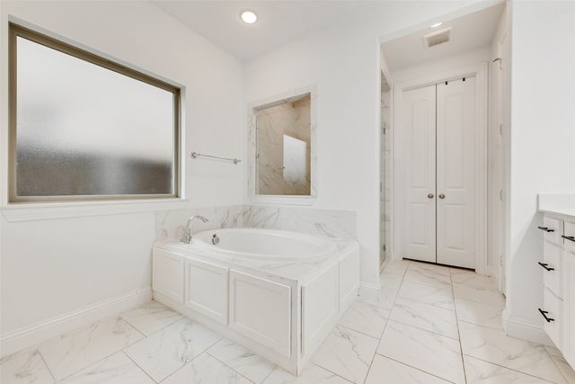 1027 Huckleberry Street, Northlake, TX 76226