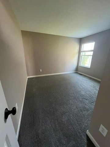 161 Poe Avenue, Lithopolis, OH 43136