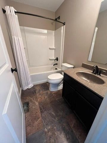 161 Poe Avenue, Lithopolis, OH 43136