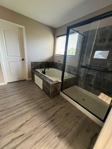 161 Poe Avenue, Lithopolis, OH 43136