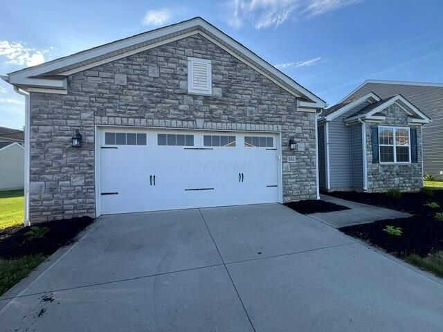 161 Poe Avenue, Lithopolis, OH 43136