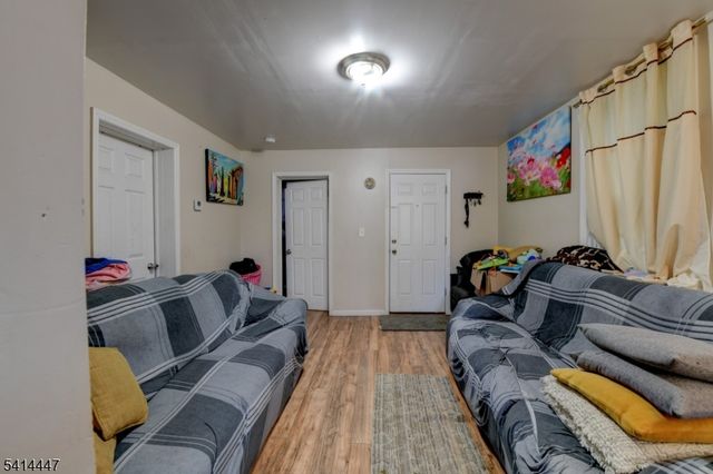 23 Hawkins St, Newark City, NJ 07105