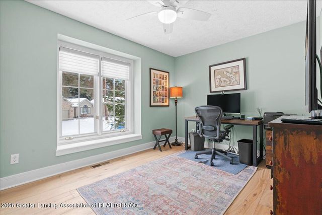 6321 Timber View Drive, East Lansing, MI 48823