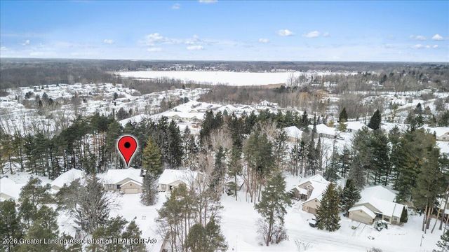 6321 Timber View Drive, East Lansing, MI 48823