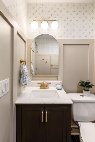 1055 S New Avenue, Springfield, MO 65807