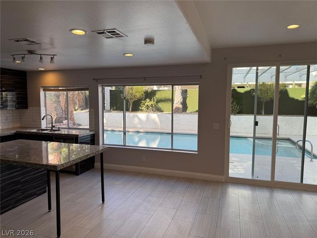 8218 Mount Nido Drive, Las Vegas, NV 89147