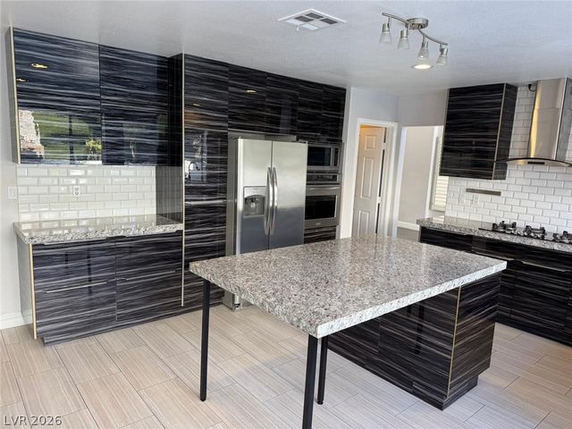 8218 Mount Nido Drive, Las Vegas, NV 89147