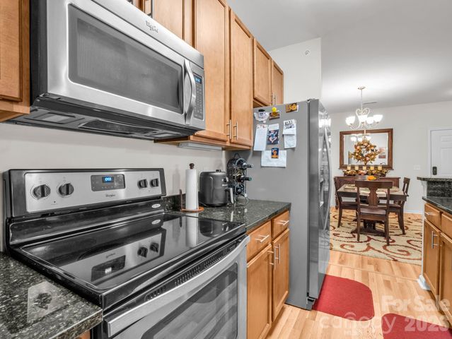 91 Brickton Village Circle 301, Fletcher, NC 28732
