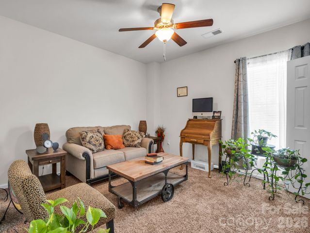 91 Brickton Village Circle 301, Fletcher, NC 28732