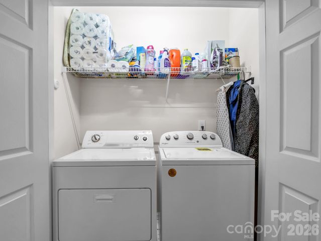 91 Brickton Village Circle 301, Fletcher, NC 28732