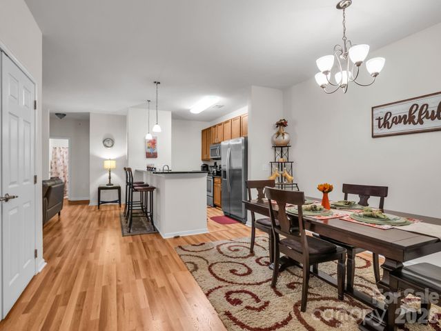91 Brickton Village Circle 301, Fletcher, NC 28732