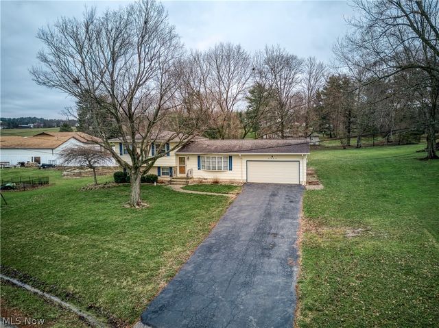 6860 Beridge Street, Louisville, OH 44641