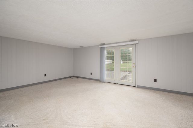 6860 Beridge Street, Louisville, OH 44641