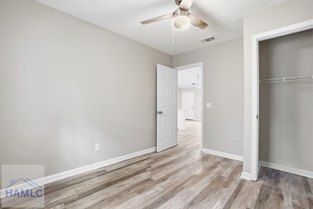 1384 Lake Drive, Midway, GA 31320