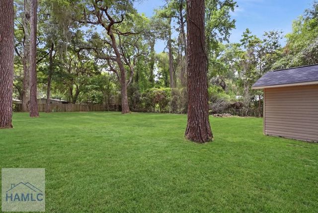 1384 Lake Drive, Midway, GA 31320