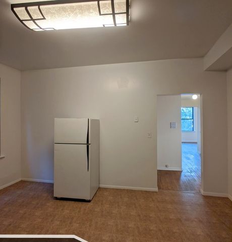 2323 N Kedzie Boulevard 2, Chicago, IL 60647