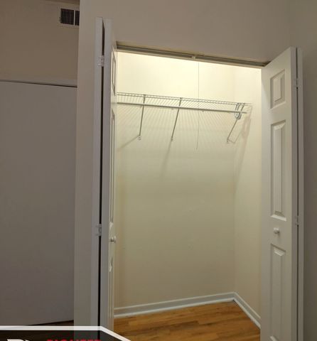 2323 N Kedzie Boulevard 2, Chicago, IL 60647