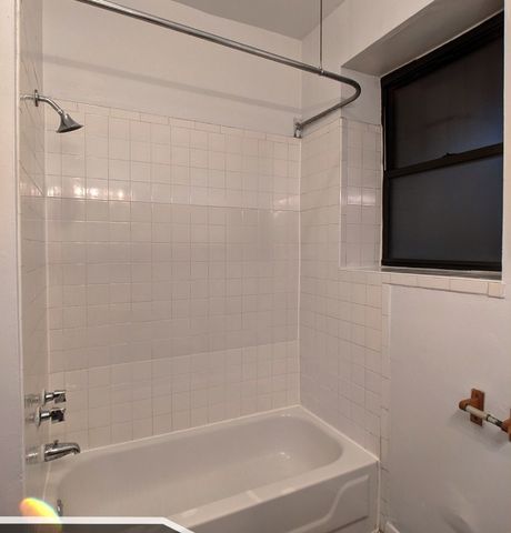 2323 N Kedzie Boulevard 2, Chicago, IL 60647