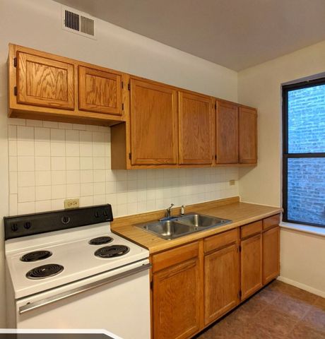 2323 N Kedzie Boulevard 2, Chicago, IL 60647