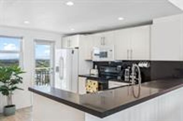 750 N Ocean Boulevard 1507, Pompano Beach, FL 33062