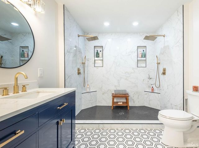 621 S Pleasant Ridge Drive, Bloomington, IN 47401