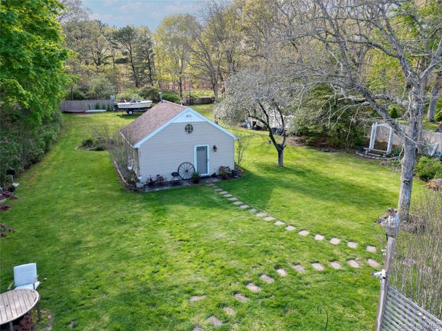 41 Summit Boulevard, Westhampton, NY 11977