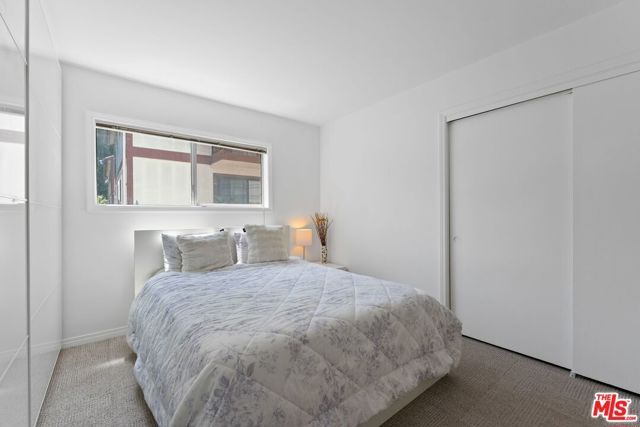 2002 4th Street 102, Santa Monica, CA 90405