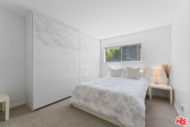 2002 4th Street 102, Santa Monica, CA 90405