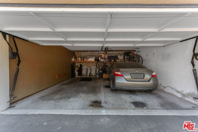 2002 4th Street 102, Santa Monica, CA 90405