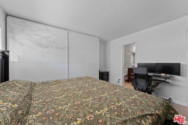2002 4th Street 102, Santa Monica, CA 90405