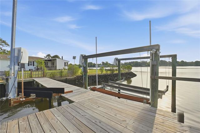 801 Fontaine AVE, Norfolk, VA 23502