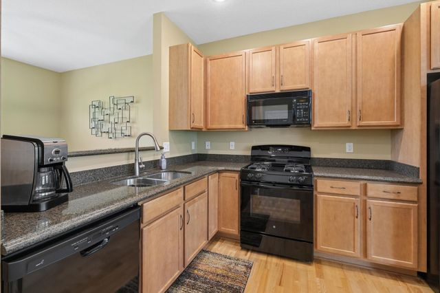 12219 82nd Avenue N 67, Maple Grove, MN 55369