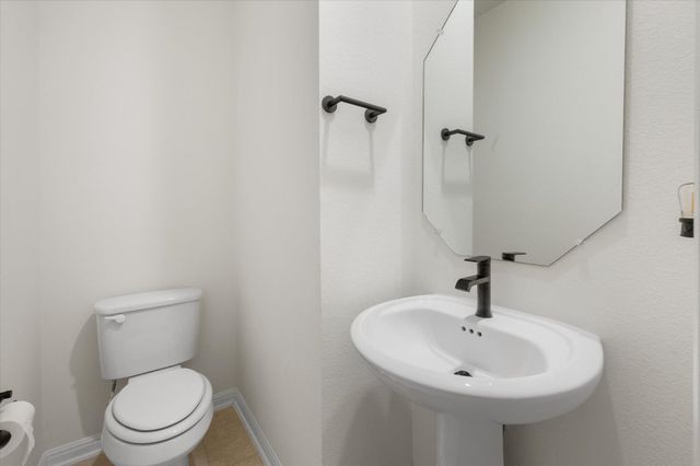 111 Beryl WAY, Dripping Springs, TX 78620