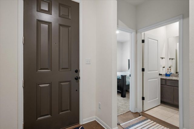 111 Beryl WAY, Dripping Springs, TX 78620