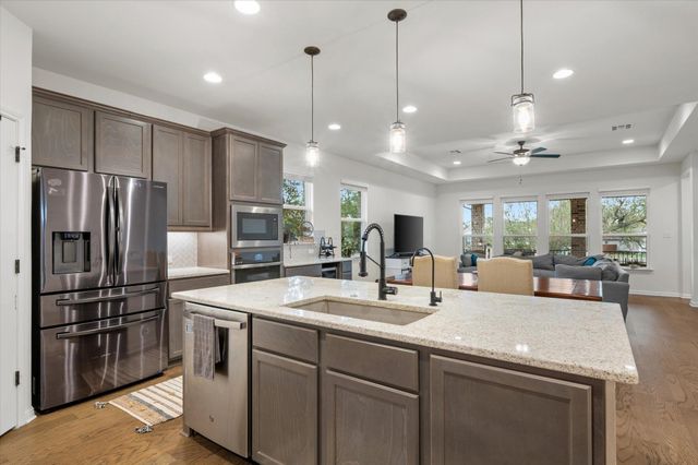 111 Beryl WAY, Dripping Springs, TX 78620