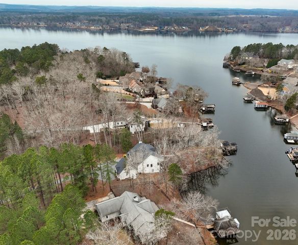 338 Plantation Way, Mount Gilead, NC 27306