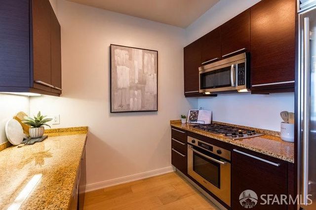 425 1st Street 2607, San Francisco, CA 94105