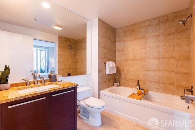 425 1st Street 2607, San Francisco, CA 94105