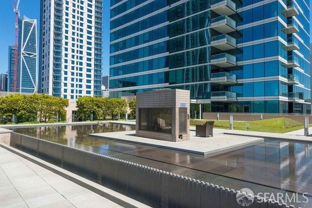 425 1st Street 2607, San Francisco, CA 94105