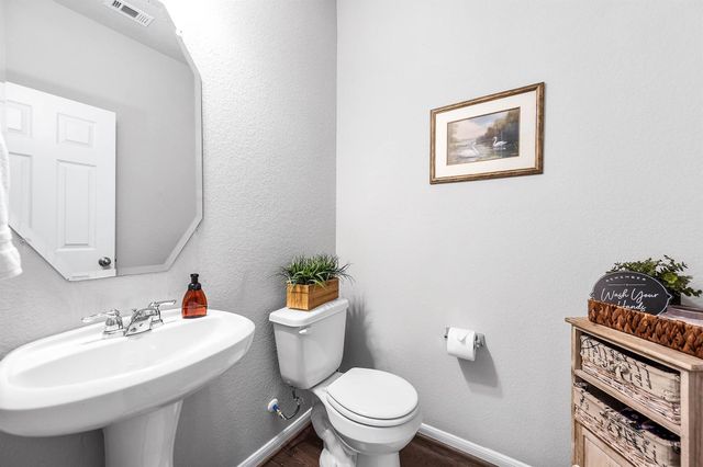 13517 Emerald Mallard Drive, Texas City, TX 77568