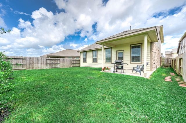 13517 Emerald Mallard Drive, Texas City, TX 77568