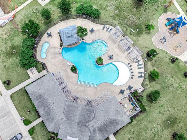 13517 Emerald Mallard Drive, Texas City, TX 77568