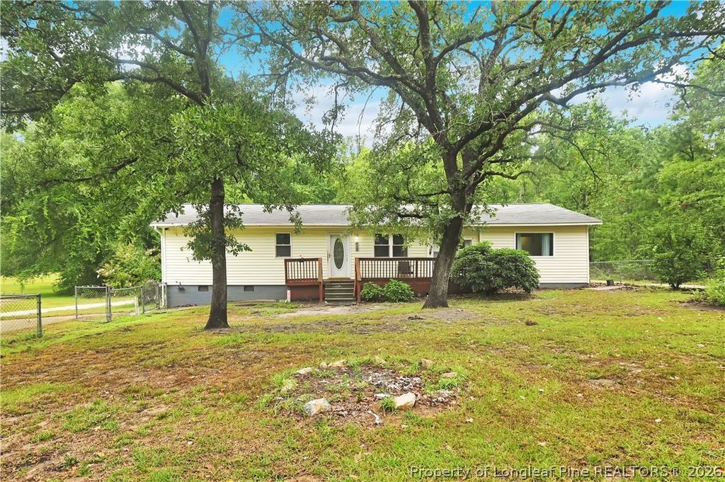 418 Anderson Road, Linden, NC 28356 — exterior