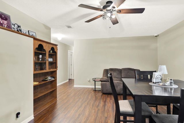 585 E Huckaba Road, Defuniak Springs, FL 32435