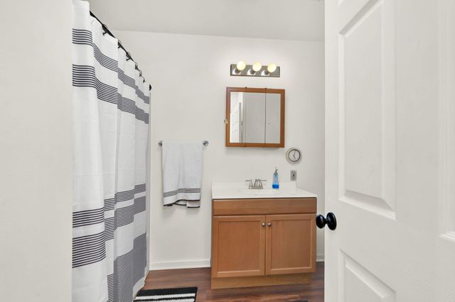 585 E Huckaba Road, Defuniak Springs, FL 32435