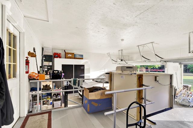 585 E Huckaba Road, Defuniak Springs, FL 32435