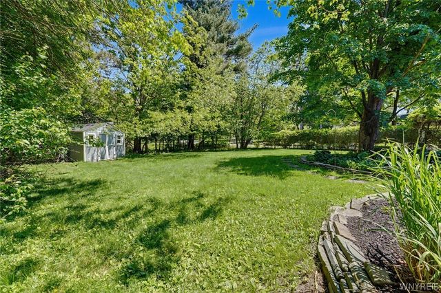 4387 Freeman Road, Orchard Park, NY 14127