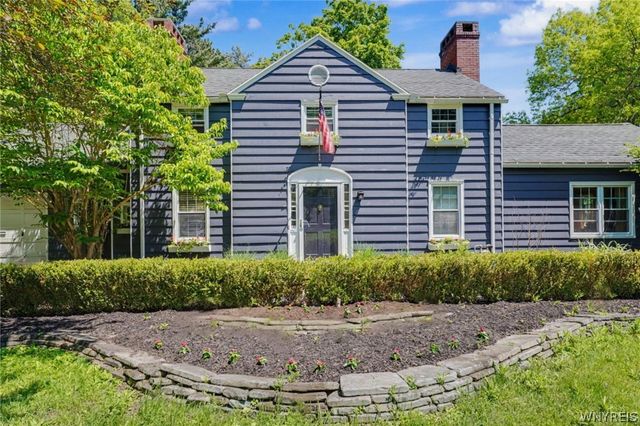4387 Freeman Road, Orchard Park, NY 14127