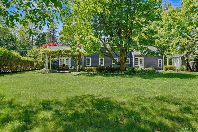 4387 Freeman Road, Orchard Park, NY 14127